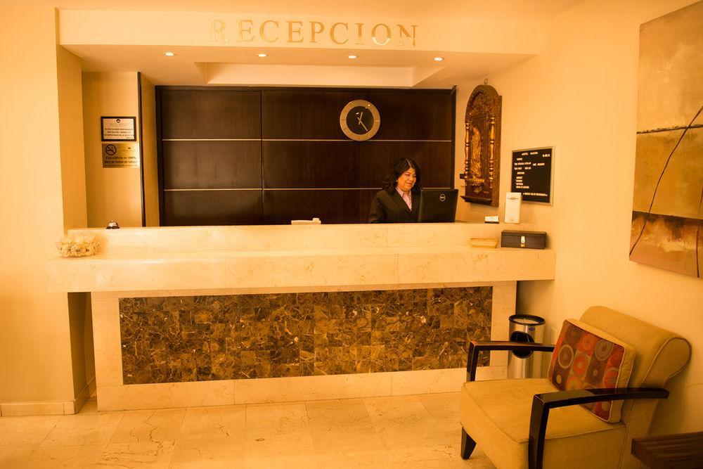 Hotel Magno Tepatitlán Exterior foto